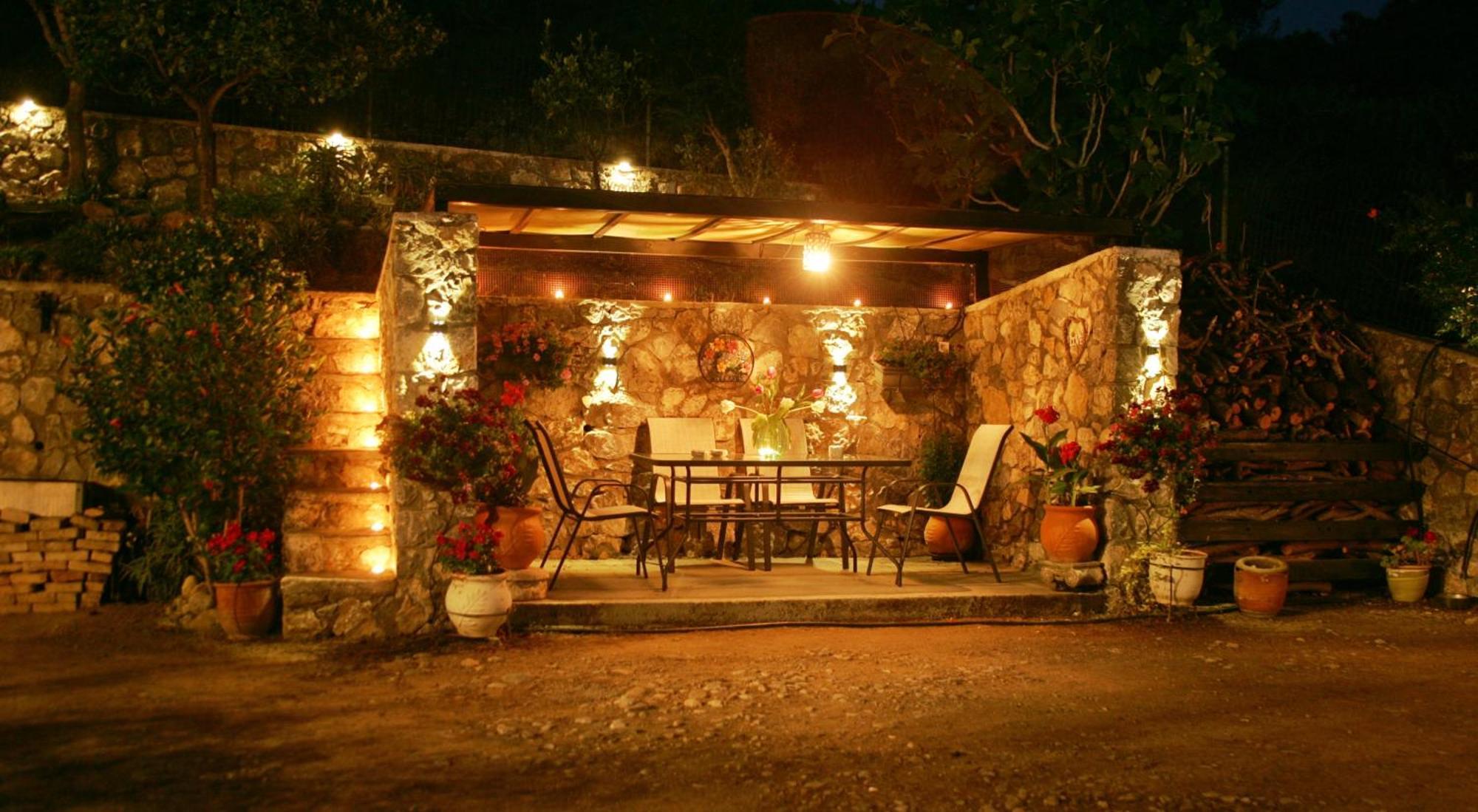 Villa Dora'S House Istrios Esterno foto